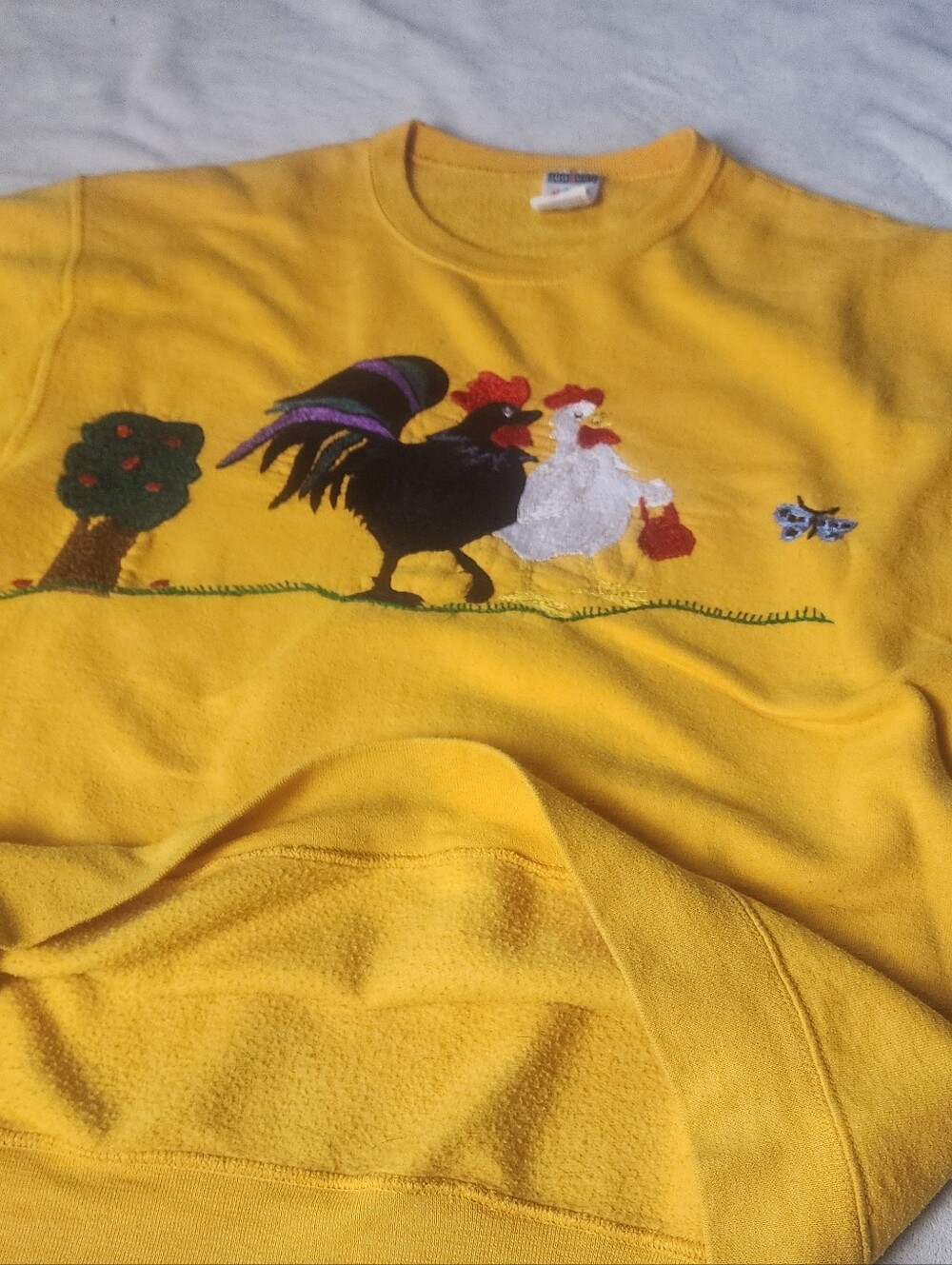 Embroidered Chicken Sweatshirt Large Handmaid